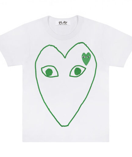 PLAY WHITE T-SHIRT WITH GREEN OUTLINE HEART AND EMBLEM